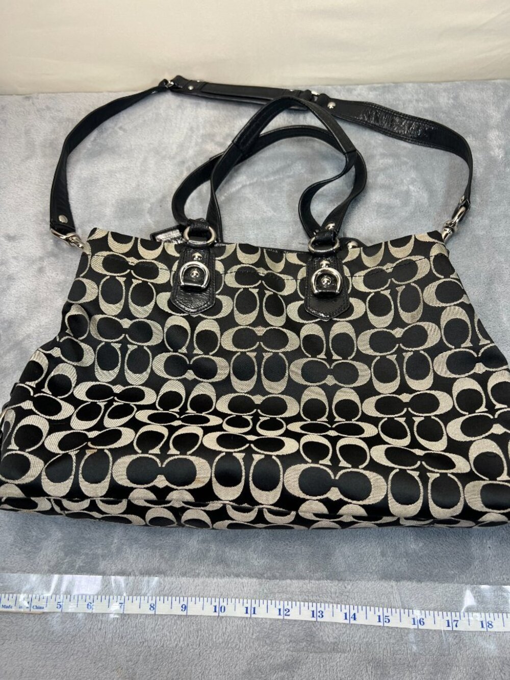 AUTHENTIC COACH ASHLEY SIGNATURE CARRYALL SHOULDER TOTE BAG PURSE F15510 BLACK - Picture 10 of 10
